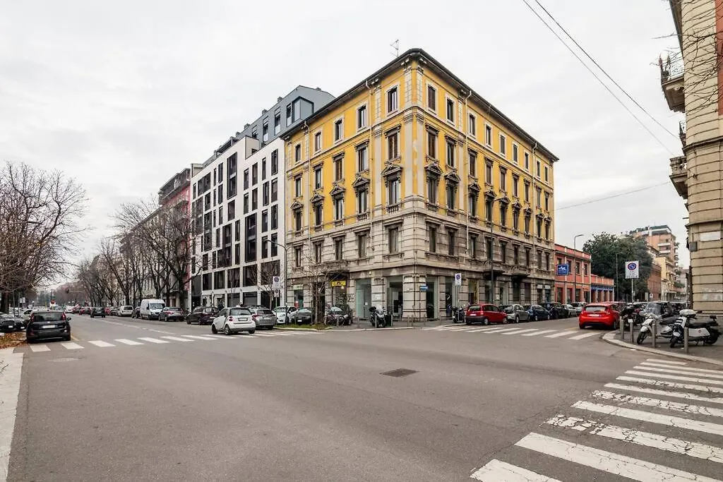 Papi12 Apartment Milan 0*,  Italy